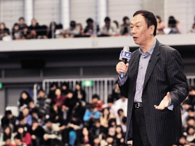 郭台銘：永不放棄  就沒人能打倒你！
