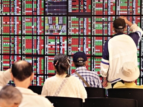 後ＱＥ２時代來臨  學習與風險共舞