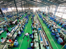 看第一季和四月營收挑下波主流