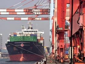 下半年台股明星 換電子股擔綱