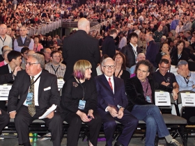 巴菲特、比爾蓋茲致富的不傳祕密