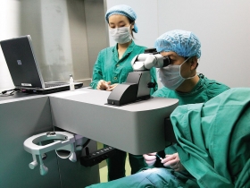 被殺或敗訴 兩岸醫師同陷空前危機