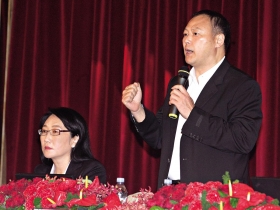 科技業最貴的ＣＥＯ周永明薪資成股東會焦點