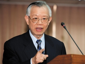 熱錢再叩關 「彭淮南防線」恐失守