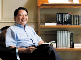 鄒若齊能讓中鋼不再當選舉祭品？