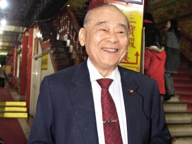 林堉璘：少年吔，要買厝擱等一下！