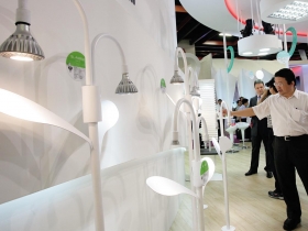 中日鬧電荒 點亮ＬＥＤ類股後勢