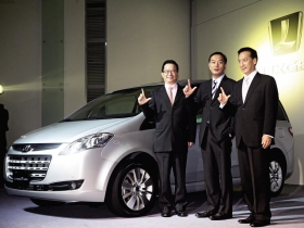 裕隆家族眉開眼笑　台塑王家暗自垂淚