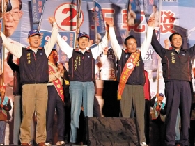 逢低留意筆電、太陽能和航空股