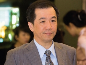 林弘立挺黃良瑞 拚業績也拚人氣