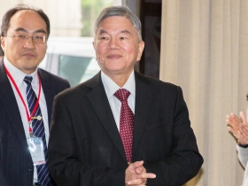 顏色不對？沈榮津被調到中部練英文