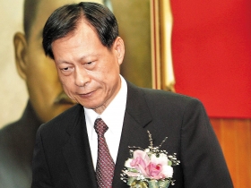 賴英照罩不住司法系統洶湧暗潮