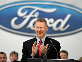 沒借錢脫困　福特執行長「肥」得有理