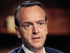 合併星澳證交所 伯克爾已瞄準亞洲王座