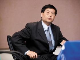 分紅縮水年薪少兩成 華碩員工怒很大