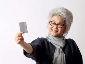 跟著歐巴桑占便宜