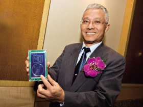 十一檔價值好股 長抱穩賺標的首選