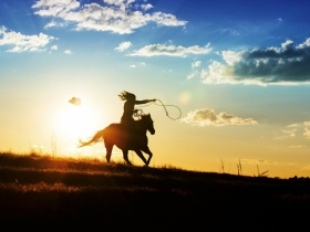 迷上騎馬機  吳東進練身體「殺很大」