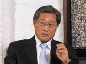 氣候急凍聞商機  李焜耀急召主管開課