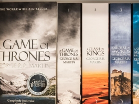 不能犯罪就來讀小說吧