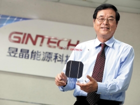 太陽能、智慧型手機族群成績不俗