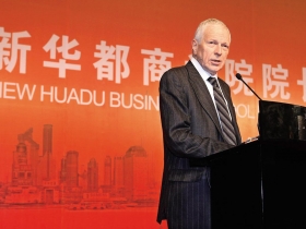 菲爾普斯：所謂美好的生活 就是盡可能地探索！