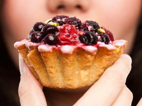 斷食餓不死癌細胞  反導致免疫系統下降 癌症患者要「醣」不要糖