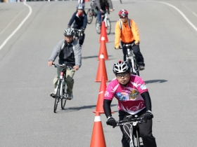 十大安全守則    追風更快活