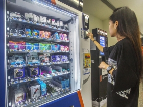 自販機i起來  點燃新零售戰火