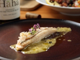 五大酒莊百佳釀  配現流海鮮