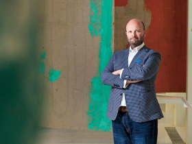 台北發光全靠他 亞洲藝博會最強操盤手