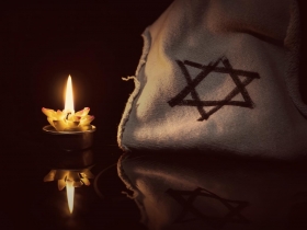 她用屍袋 救出兩千五百個孩子