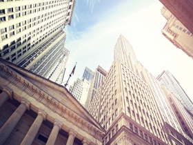 派對終曲響起，等待安可契機？