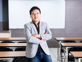 七年滾出兩個千萬 他這樣走過人生低潮