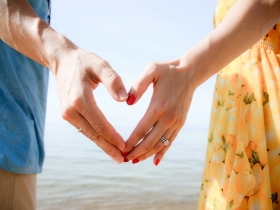 有些人一旦錯過就不再...當對的人出現時，愛要即時！