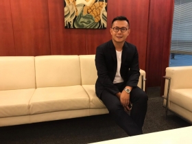 一芳創辦人「一國兩制」事件後首度公開告白：那時，我就知道完蛋了。面對政治，我學會的是...