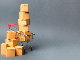 交國際筆友練英語 她和全球供應商合作推著購物車走向世界