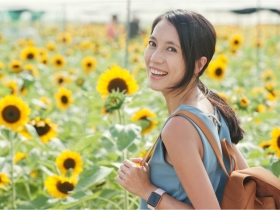 47歲的她自然懷孕，與三個孩子、外國老公幸福美滿！她透露：只要「這樣」改變，你會有擋不了的好運氣！