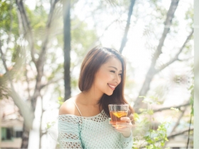 易怒、胸悶、心煩14症狀表示你「肝火」過盛！中醫：多吃2食物有助消肝火