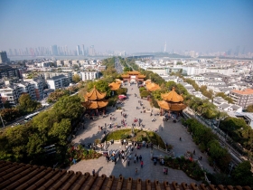 湖北宣布「封省」...祭出10大措施！村與村僅留一條應急通道　其他路口一律封閉