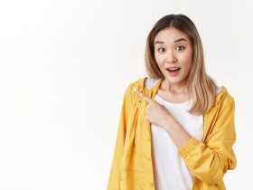 Armed to the teeth是「手拿著牙齒」？