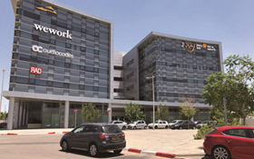 打造三方新創生態系  以科技實力扭轉劣勢