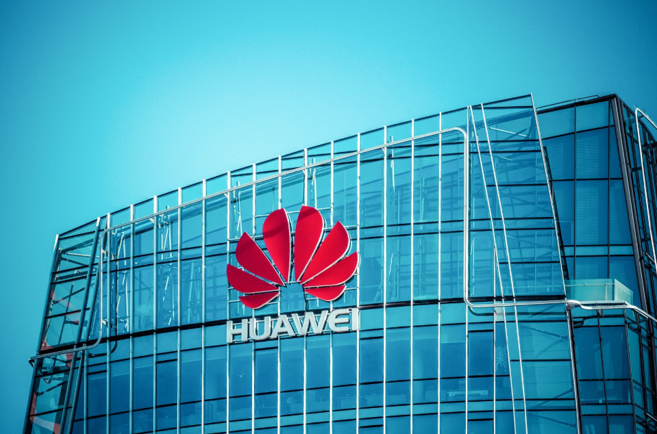 華為開出畢業生月薪11萬  日本人驚覺：自己工資好低