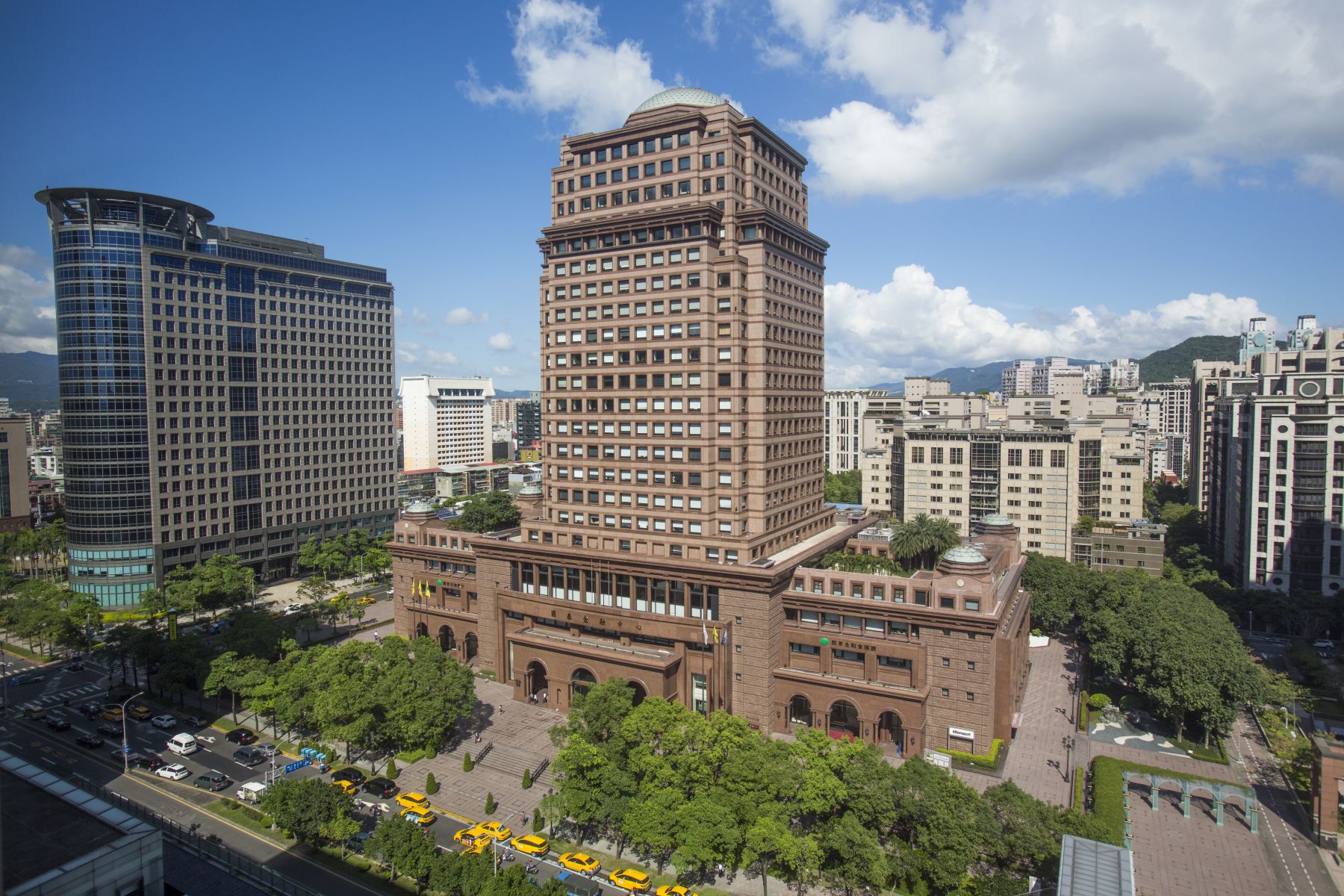 布局東南亞  國泰金17億元現金增資印尼銀行