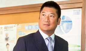 手握職業隊與棒協 辜仲諒將如何play ball？