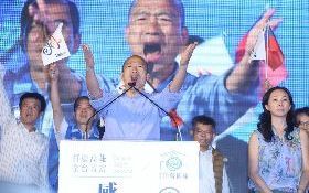 韓國瑜含淚高呼：建立廉潔政府 大家團結為高雄拼經濟