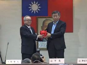 柯文哲就職演說只有一句  宣誓5分鐘搞定立即上工