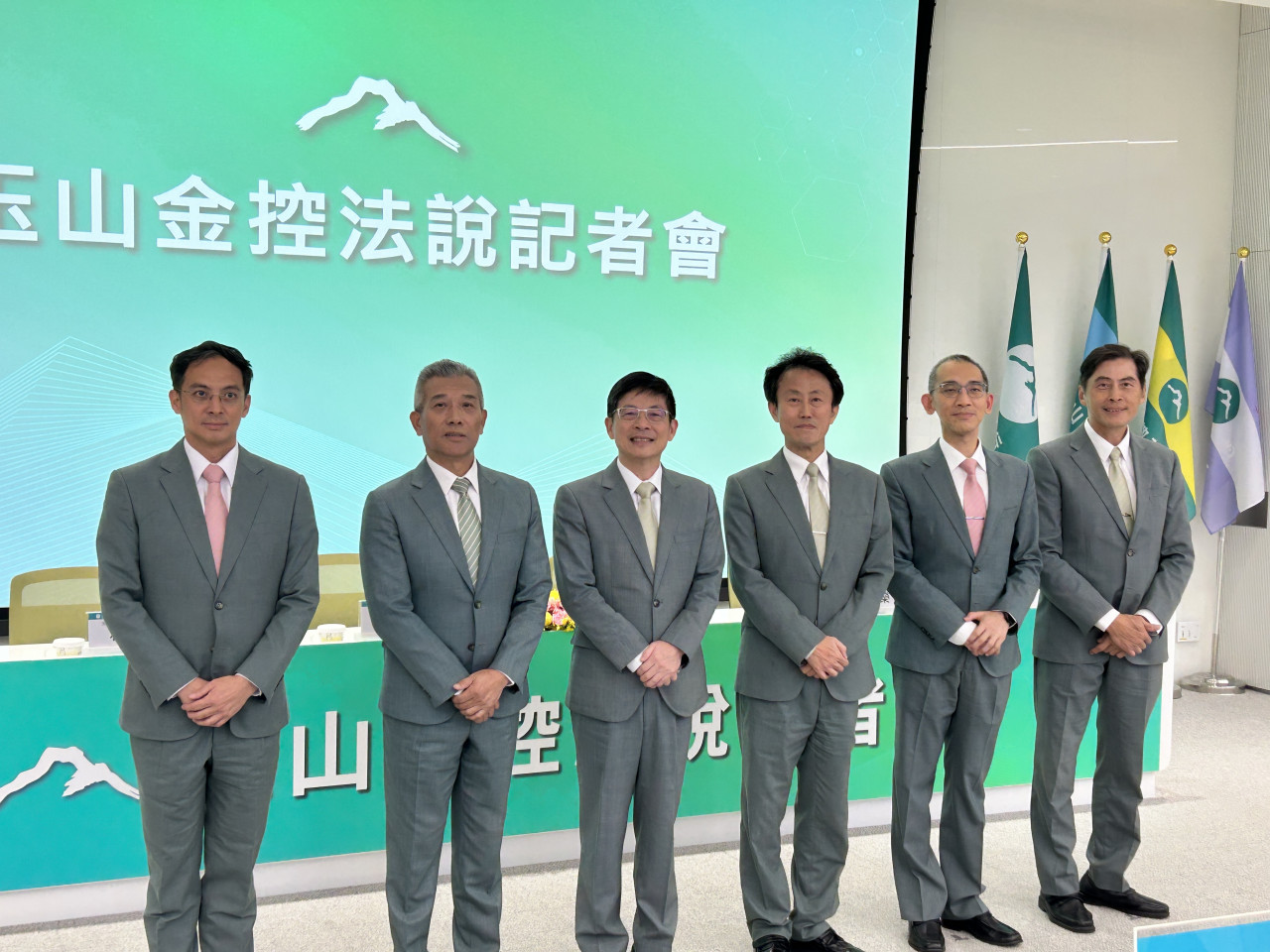 玉山金今年EPS可望超過2.12元，股利加碼有望？黃男州親揭兩大原則：賺更多配息就要更多、殖利率拚4%以上