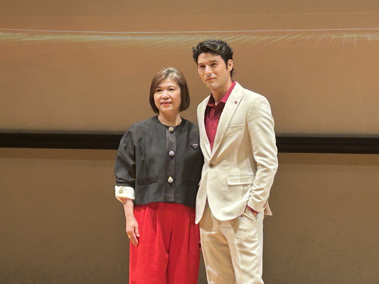 鳳小岳30歲才買保險，坦言早一點規劃就少擔憂…從意外險＋住院醫療險買起？外商人壽總座給建議