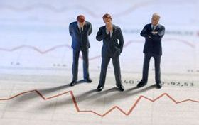 財經專家大膽預言市場，投資連勝40年的蒙格提出忠告：「請遠離有自信回答市場未來的人！」